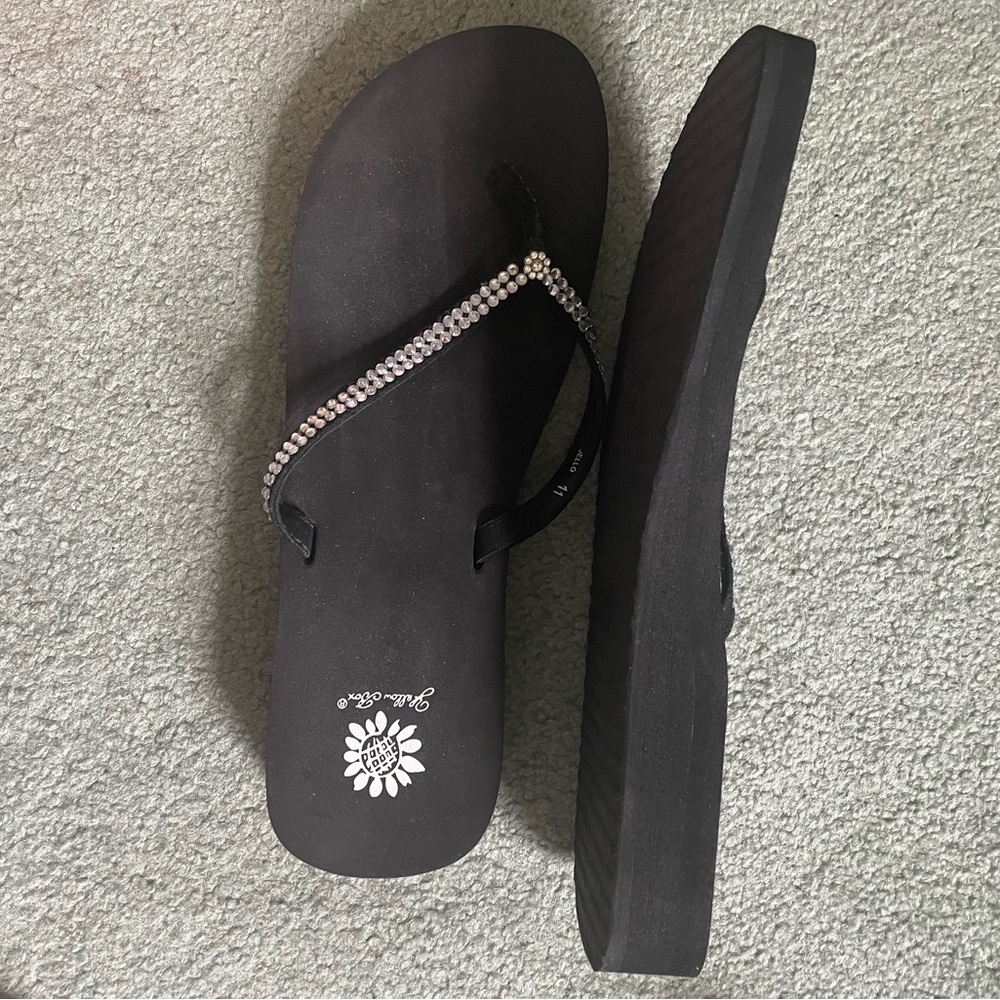Size 11 black sandals with sequins - worn 2 times